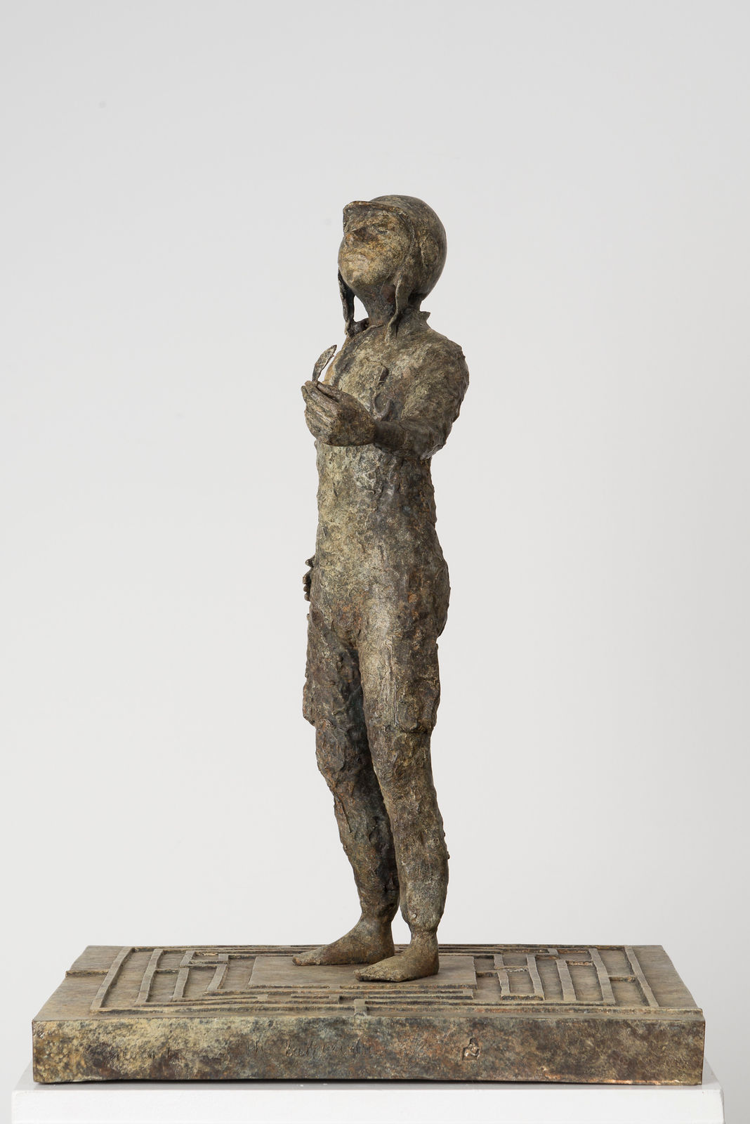 Labyrint lieven d'haese hedendaagse bronzen sculptuur tuinbeeld kunst tuinontwerp Art Yi kind sculptuur kinderdroom kunstgalerie in brussel