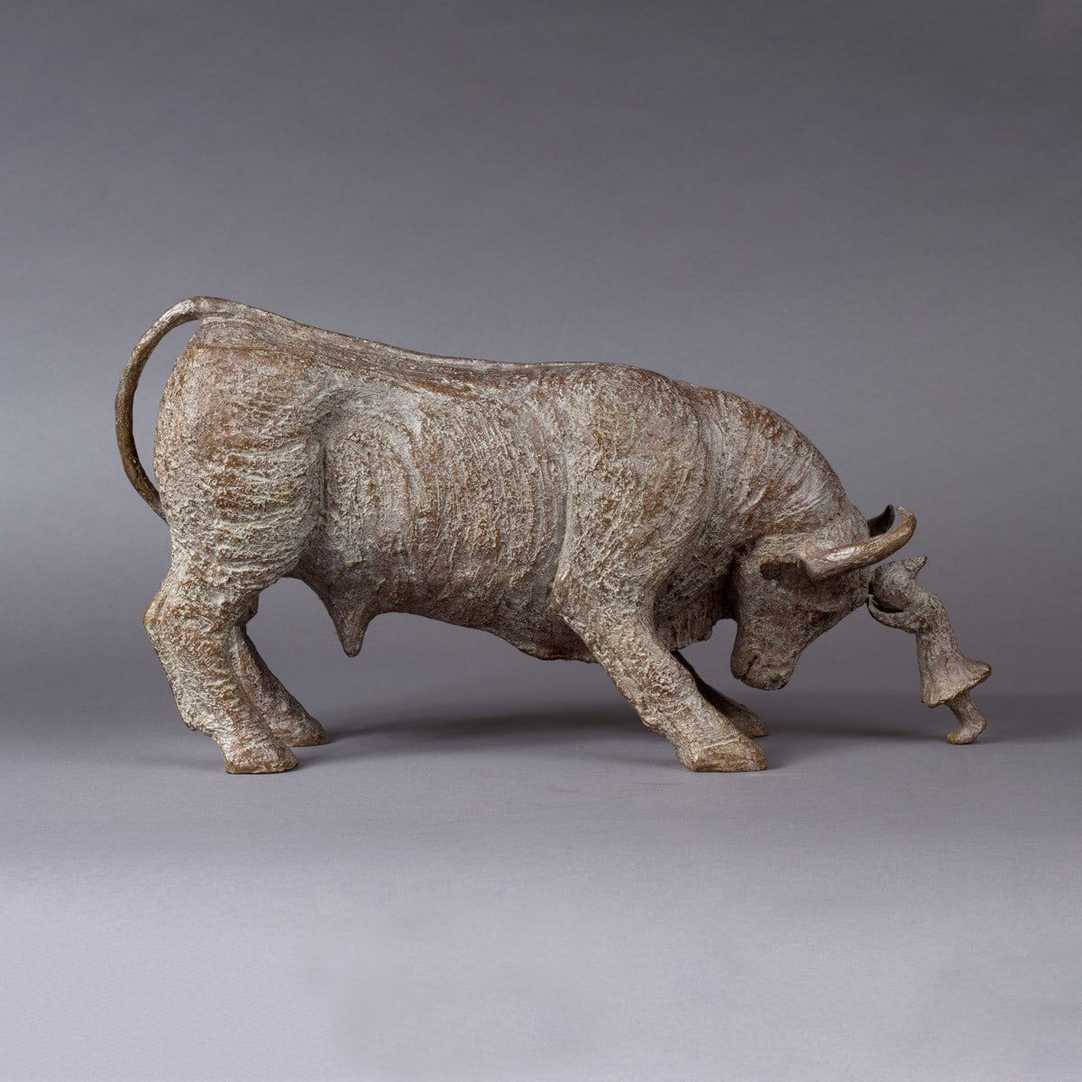 The stronger of the Two cute girl pushing a big bull sculpture ox collection contemporary animal sculpture in bronze sophie verger art yi art gallery brussels