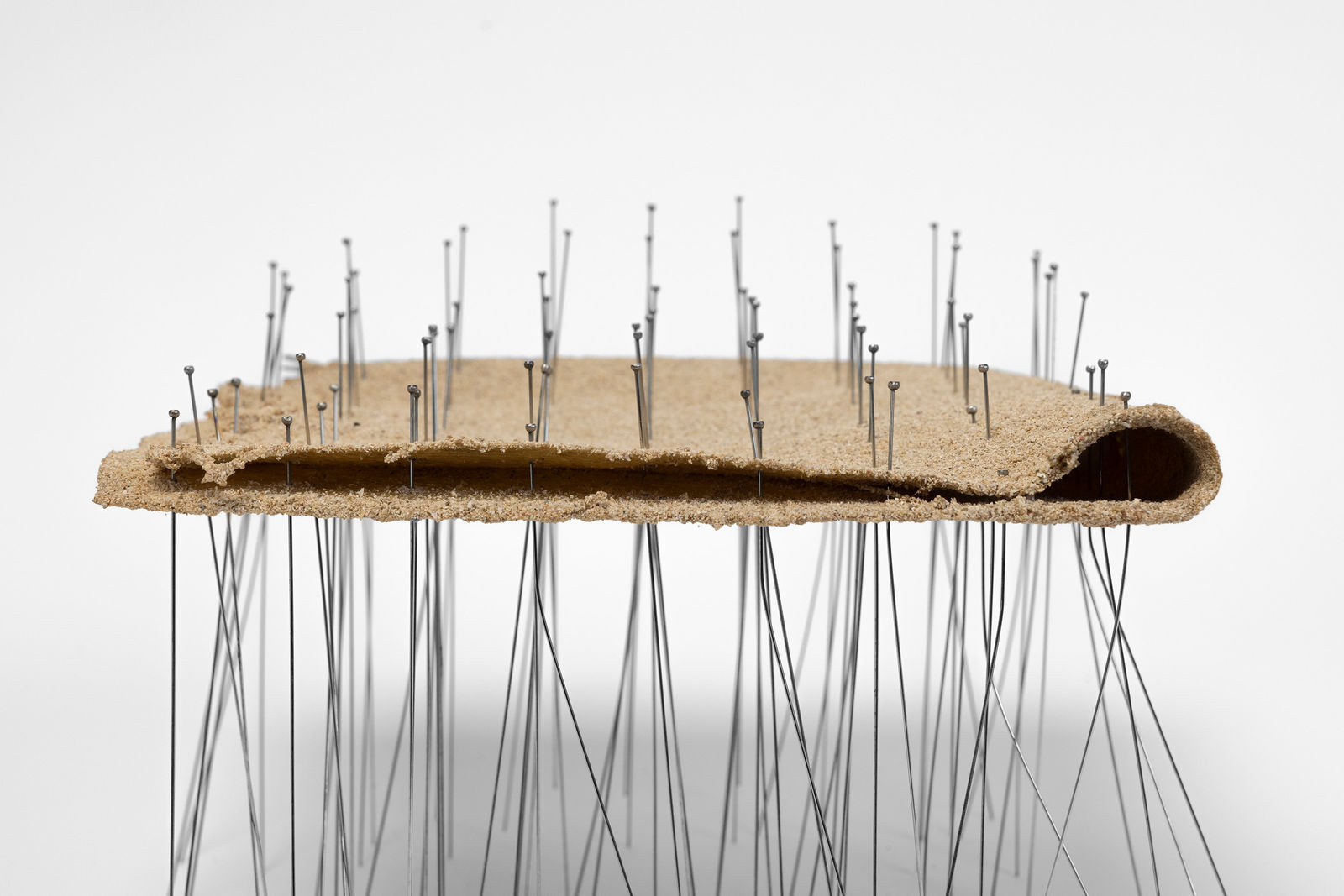 Talin Hazbar, Fold انطواء, 2025