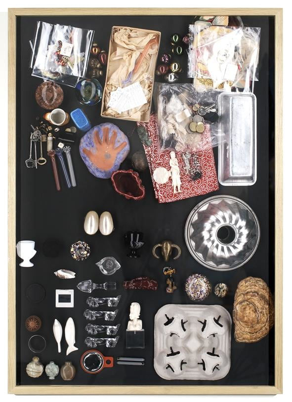 Isabelle Cornaro, Moulage sur le vif (vide-poches), 2009