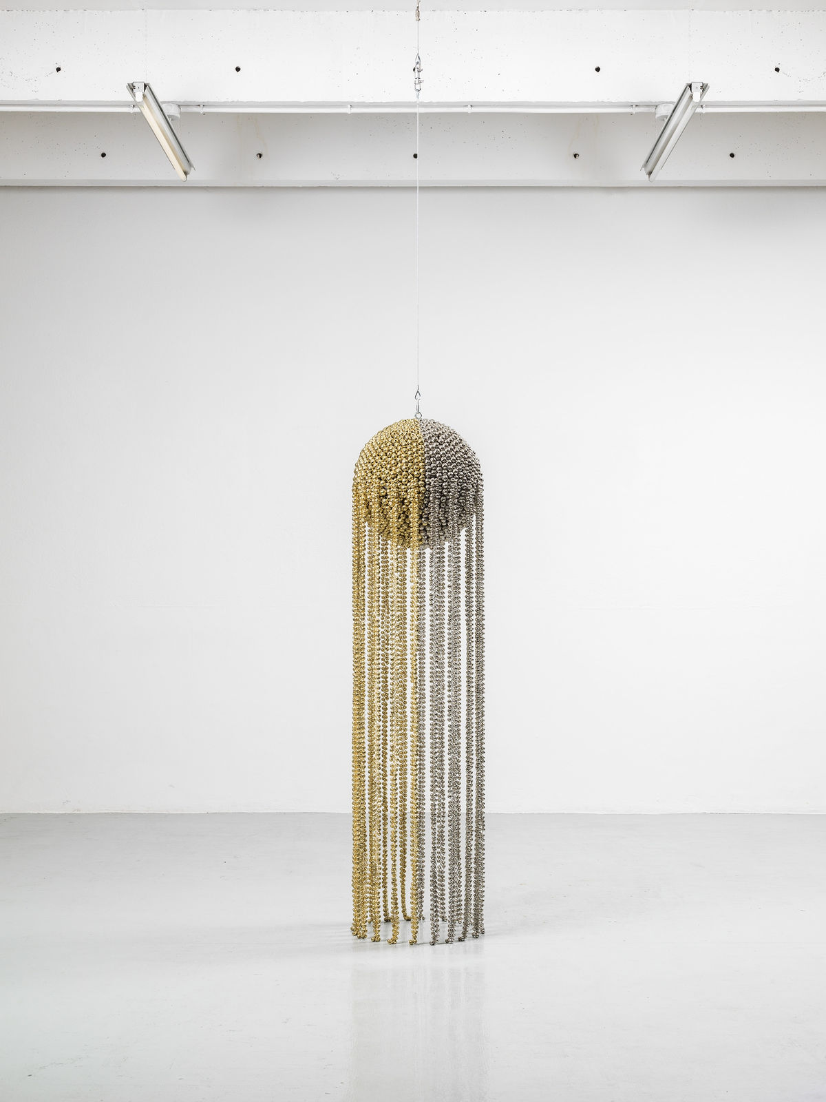 Haegue Yang 梁慧圭, Sonic Half Moon Type III – Small Regular #11 发声的半月类型三 – 标准小型 #11, 2015