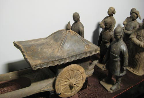 Yuan Dynasty Black Pottery Set, 1260 CE - 1368 CE