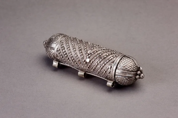 Yemeni granulation silver amulet case