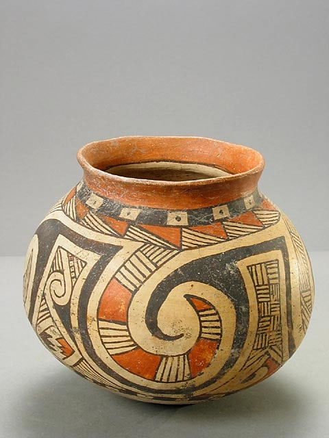 Casas Grandes Polychrome Pot, 1160 CE - 1260 CE