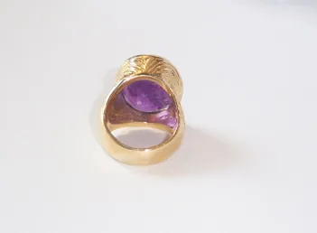 Gold RIng with Classical Revival Amethyst Intaglio of a Bearded Man, 1700 CE - 1900 CE