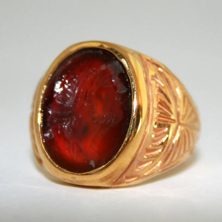Gold Ring Featuring a Roman Carnelian Intaglio Depicting the Head of Mars, 100 CE - 300 CE
