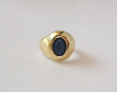 Roman Banded Agate Intaglio Perseus with the Head of Medusa, 1st Century CE - 3rd Century CE