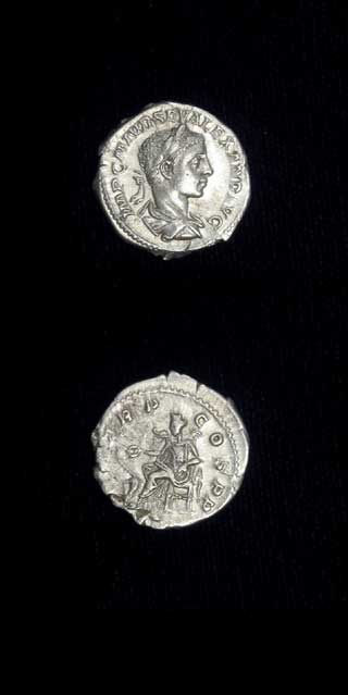 Silver Denarius of Emperor Severus Alexander, 222 CE - 228 CE