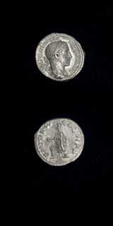 Silver Denarius of Emperor Severus Alexander, 222 CE - 228 CE