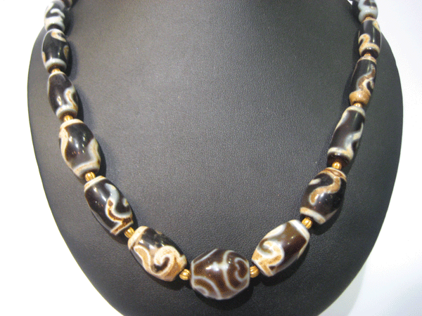 Agate Beaded Necklace, 18th Century CE - 19th Century CE