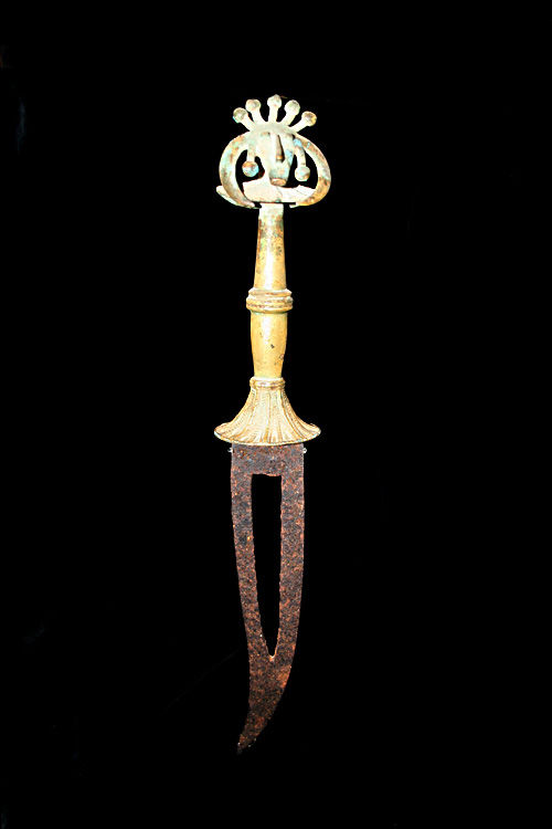 Senufu Bronze Ceremonial Dagger, 1850 CE - 1920 CE