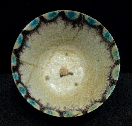 Seljuk-White' Dish, 1100 CE - 1200 CE