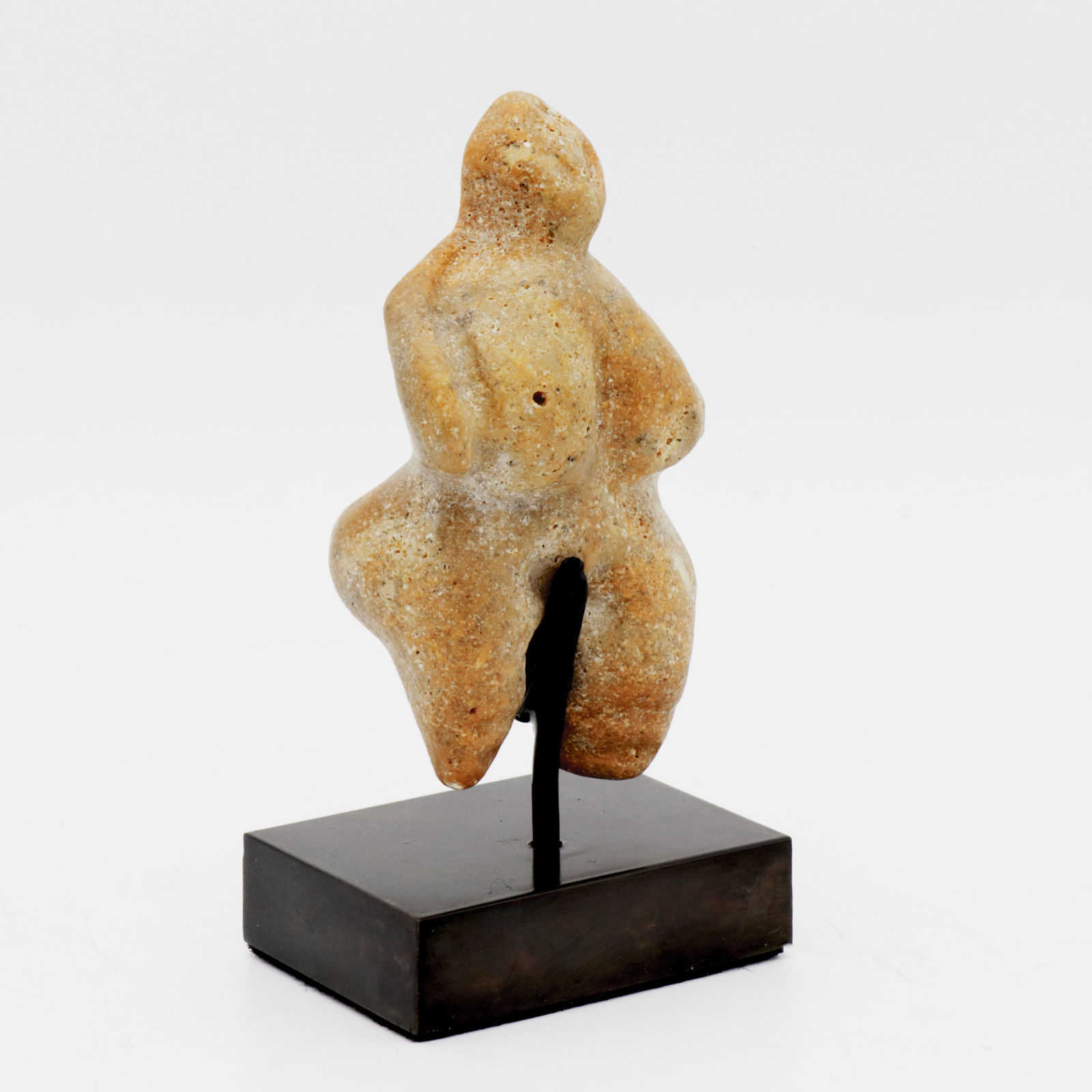 Neolithic Anatolian 'Venus' Figure, 7500 BCE - 5500 BCE
