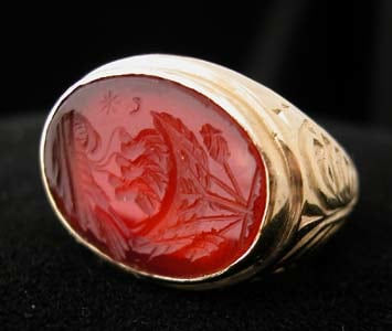 Gold Ring with Classical Revival Carnelian Intaglio of a Nest, 18th Century CE