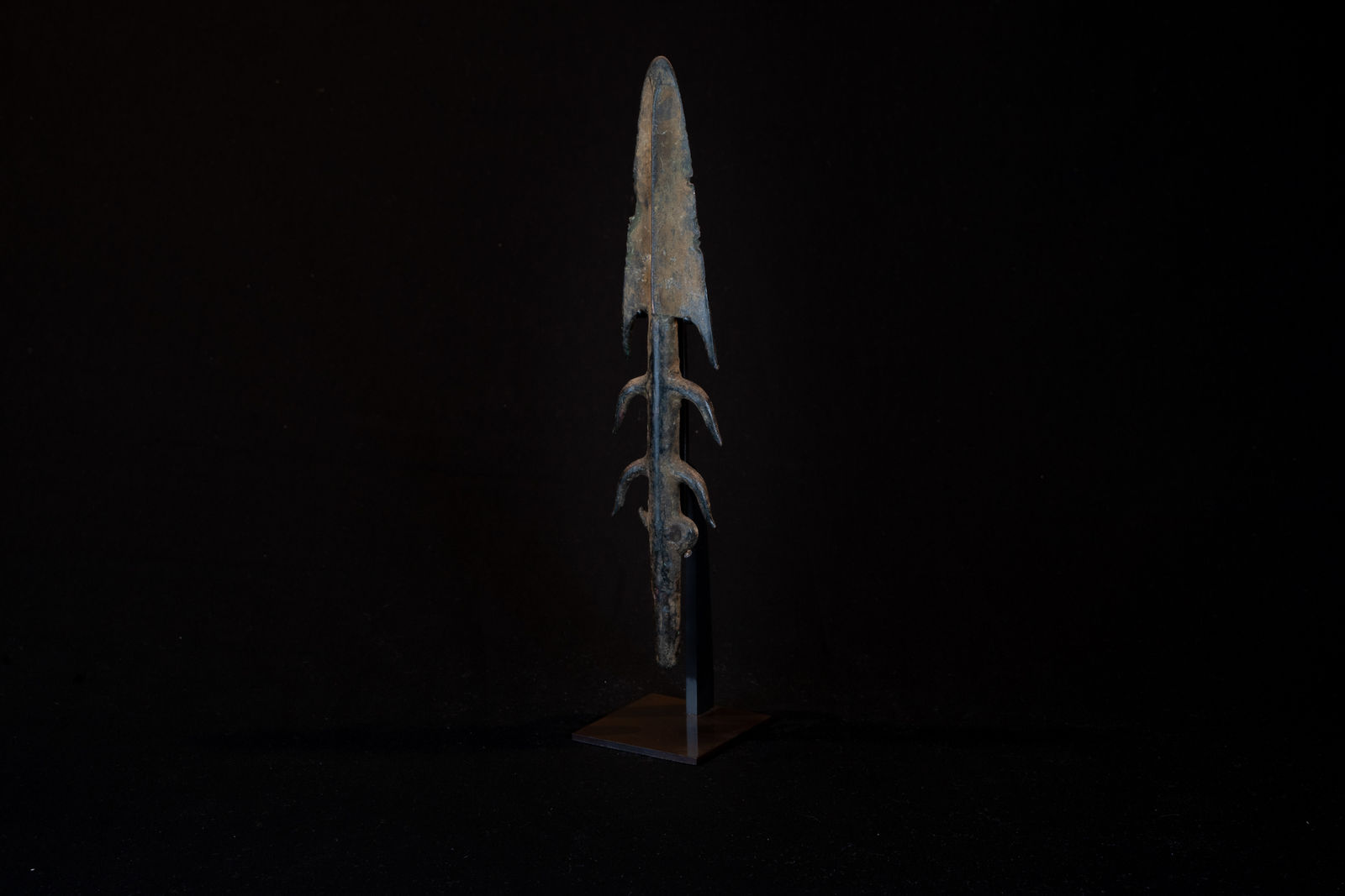 Indus Valley javelin head, 2700 - 2300 BC