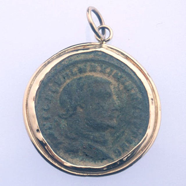 Gold Pendant with Bronze Coin of Emperor Galerius, 305 CE - 311 CE