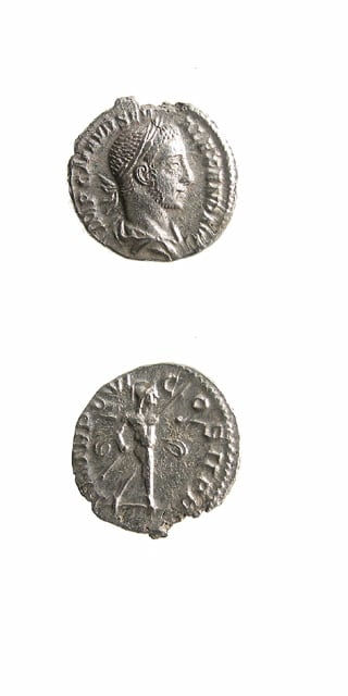 Silver Denarius of Emperor Severus Alexander, 222 CE - 235 CE