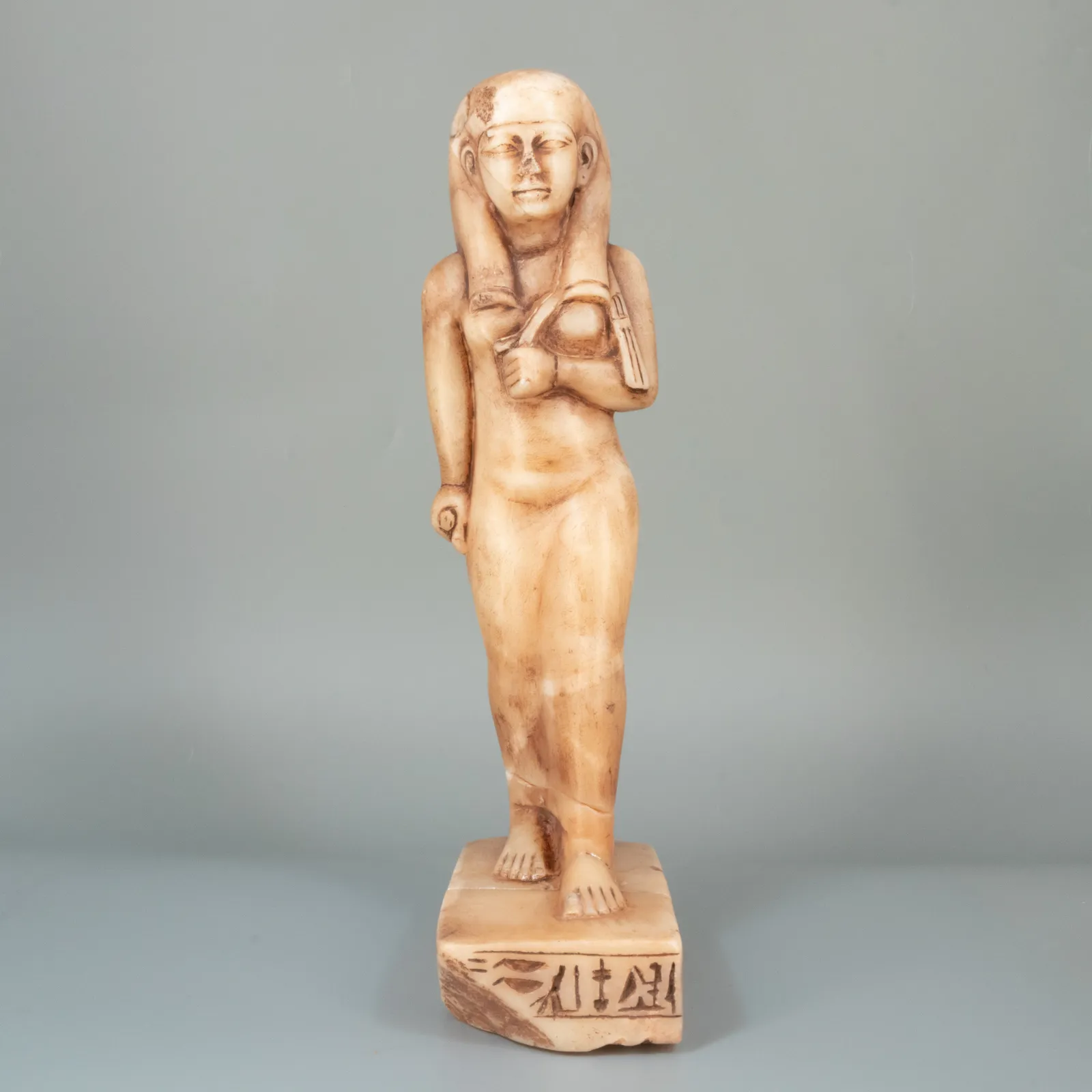 Egyptian Revival Queen