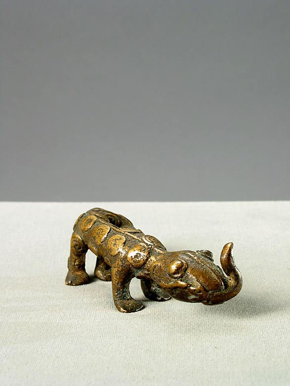 Akan Brass Goldweight in the Form of a Leopard Eating a Snake (abrammuo), 19th Century CE - 20th Century CE