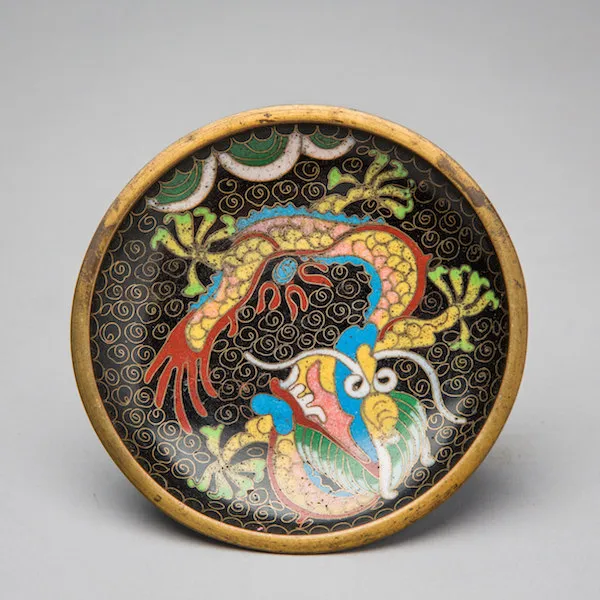 Small enamelled Chinese plate