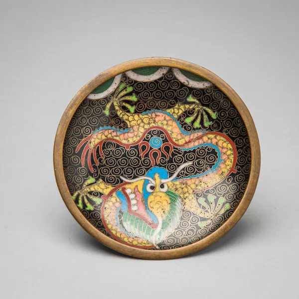 Small enamelled Chinese plate