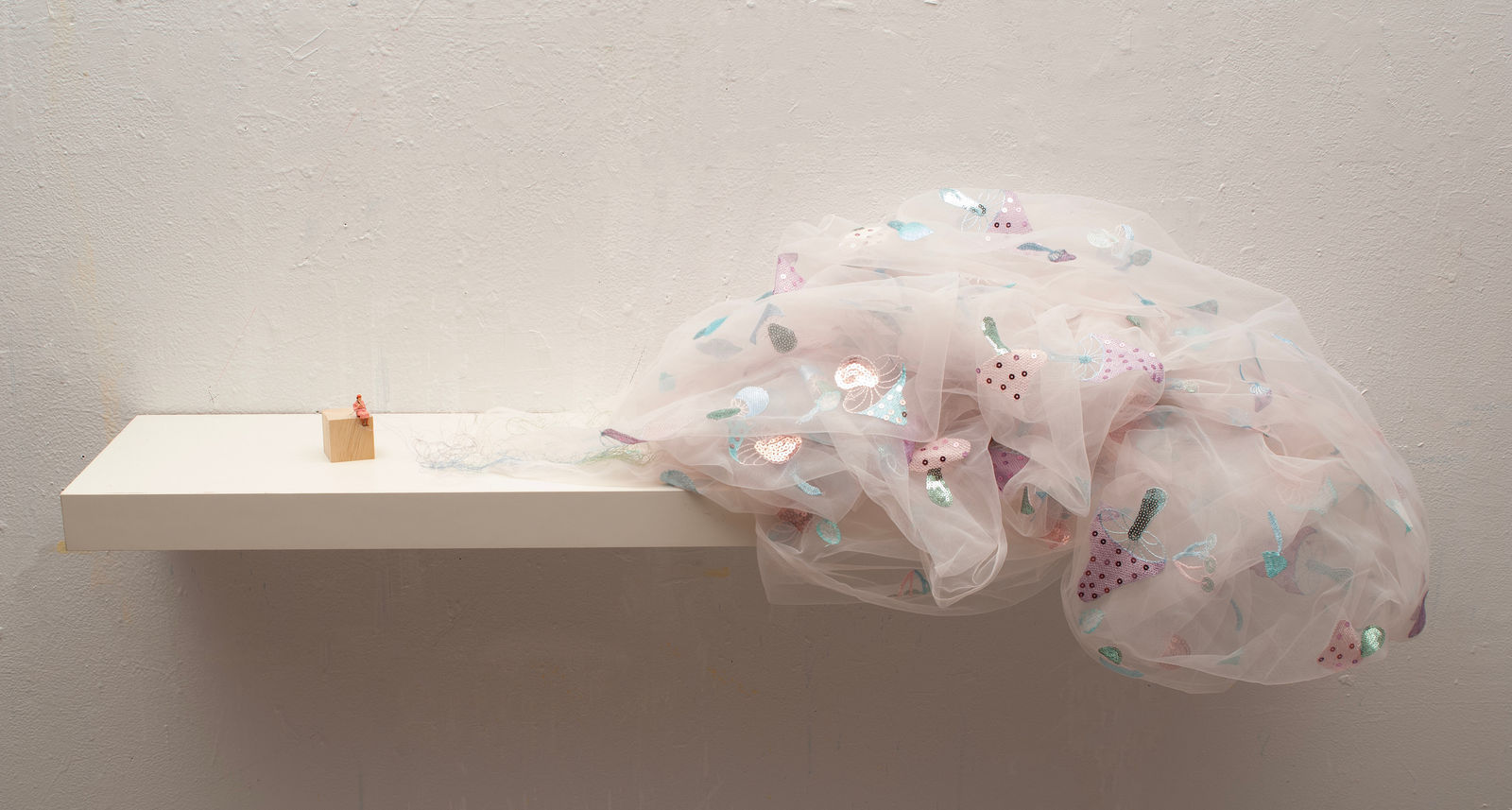 Liliana Porter, The Weaver (With Mushrooms), 2024