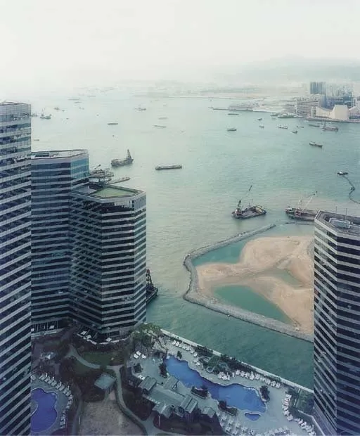 Andreas Gursky, Hong Kong Port, 1994