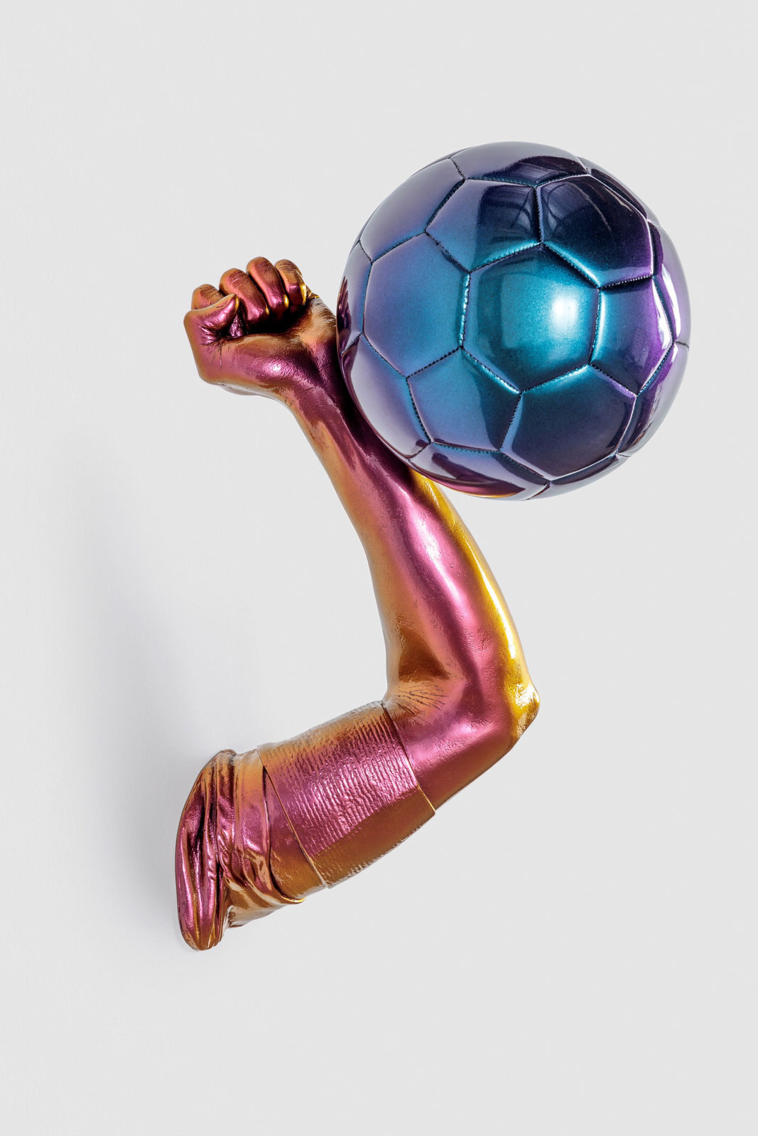 Hank Willis Thomas, Hand of God, 2017