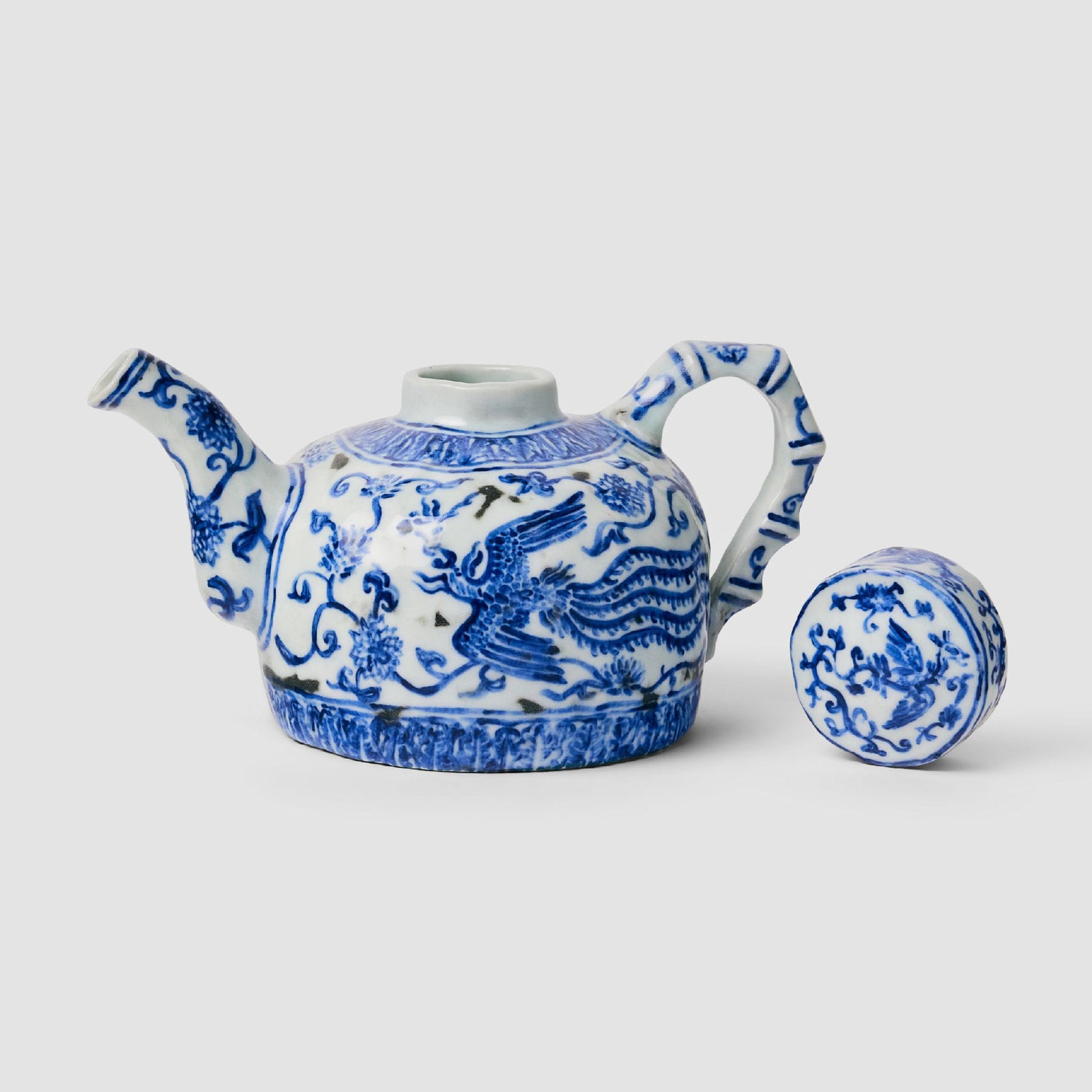 Stephanie H. Shih, Teapot with Phoenixes, Ming Dynasty, Yongle Period, 2019