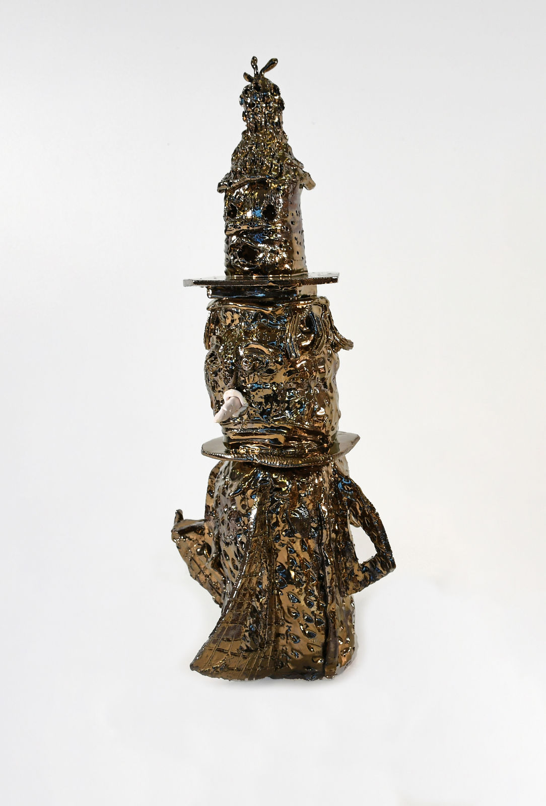 Mish Meijers, All weathers witch biscuit, 2022