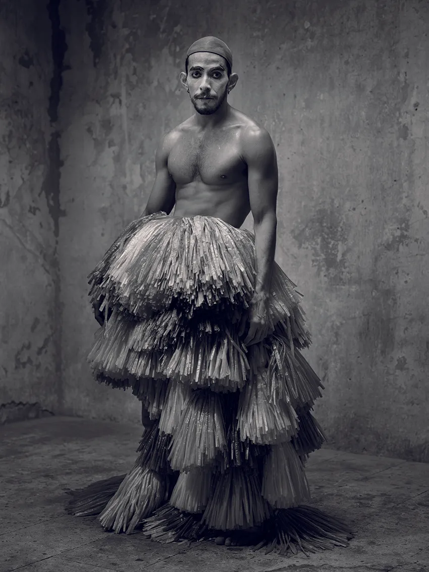 Pieter Henket, Contemplar, from the series Birds of Mexico, 2021