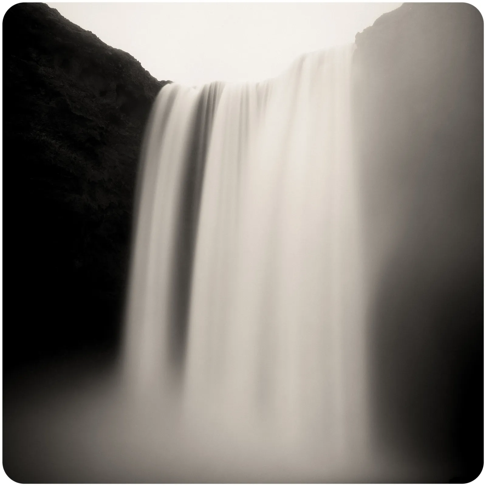 Jeffrey Conley, Waterfall (Skogafoss), Iceland, 2017