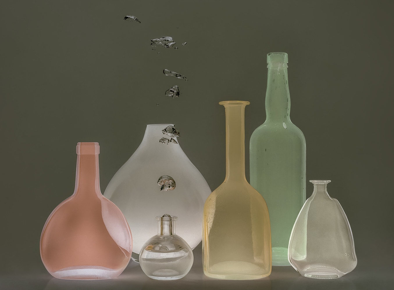 Danielle Kwaaitaal, Fluorescent Series - Translucent White, 2025