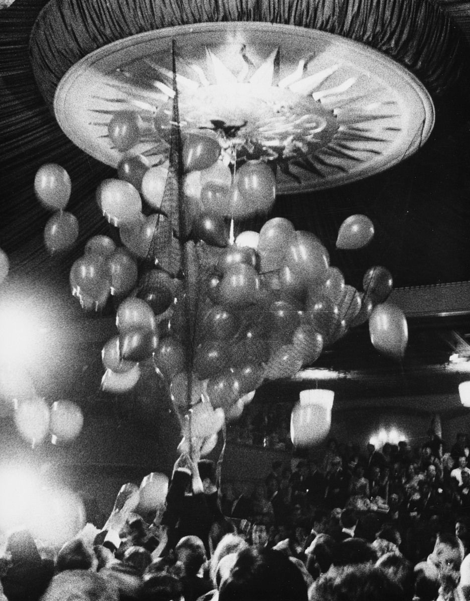 Jakob Tuggener, Palace Hotel, New Year's Eve, Midnight, St. Moritz, 1959/60