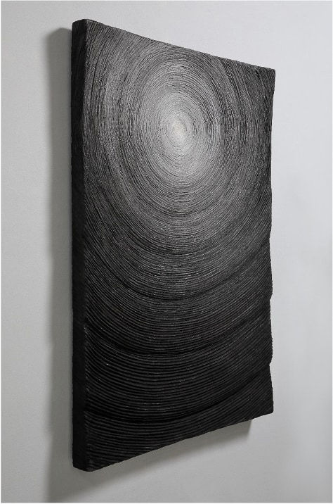 Expressive relief sculptures by Heekyung Kim