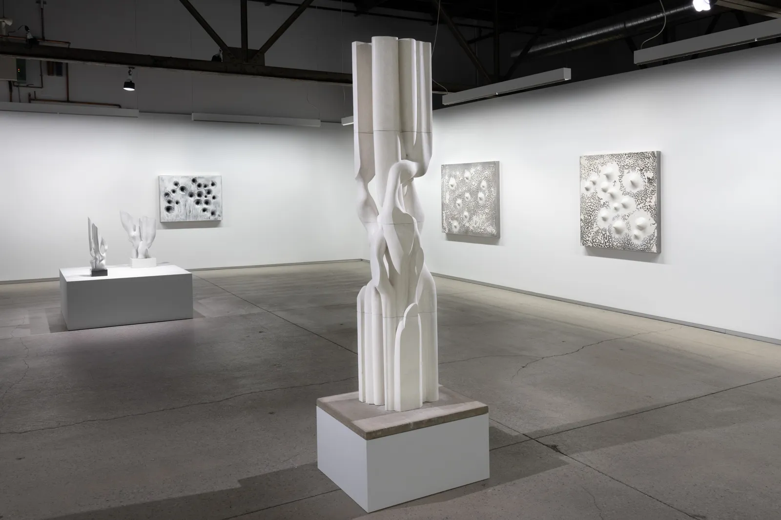 Michel de Broin, Ruissellement 6999 / Ruissellement 6999, 2024