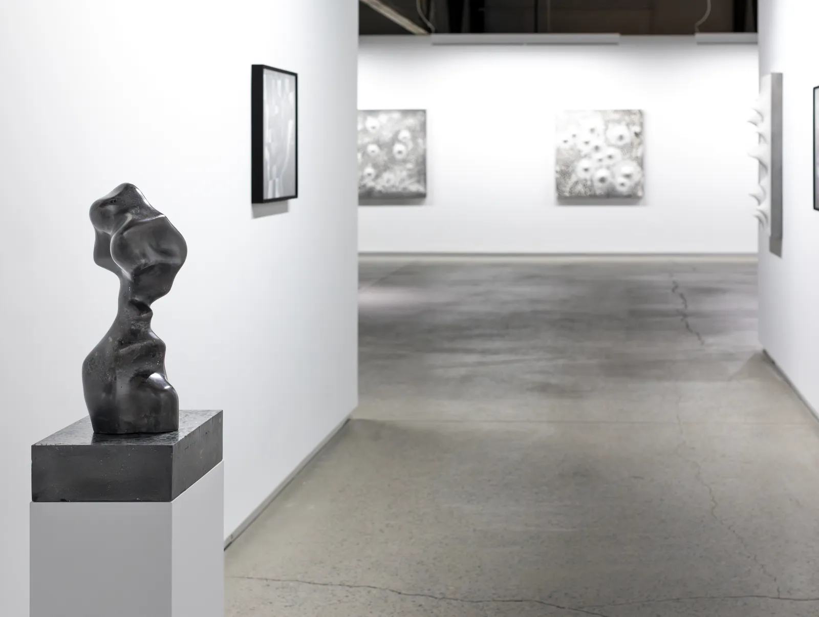 Michel de Broin, Tête qui fume 354 / Smoke head 354