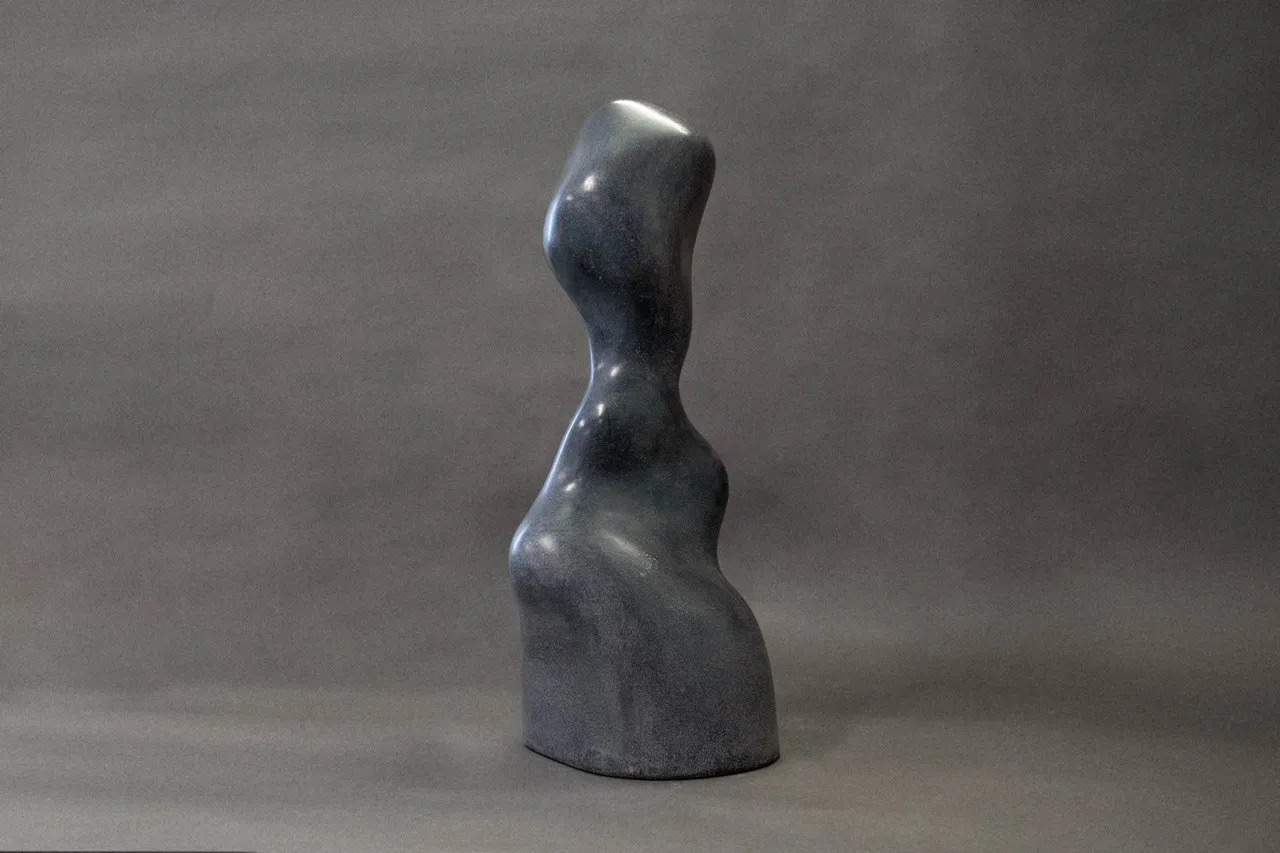 Michel de Broin, Tête qui fume 316 / Smoke head 316, 2025