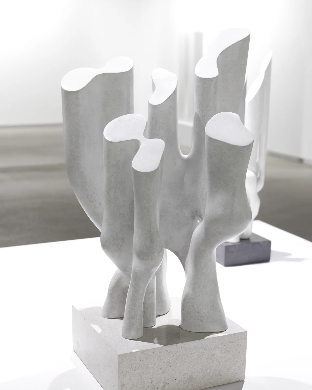 Michel de Broin, Ruissellement 987 / Ruissellemet 987, 2025