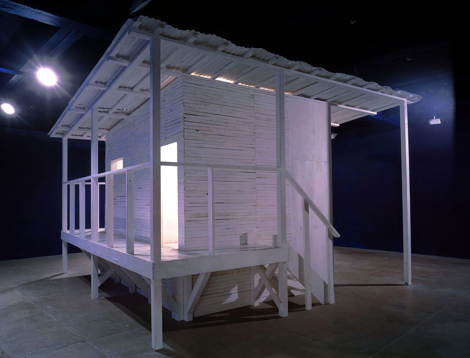 Yoshitomo Nara, Chelsea White House, 2005