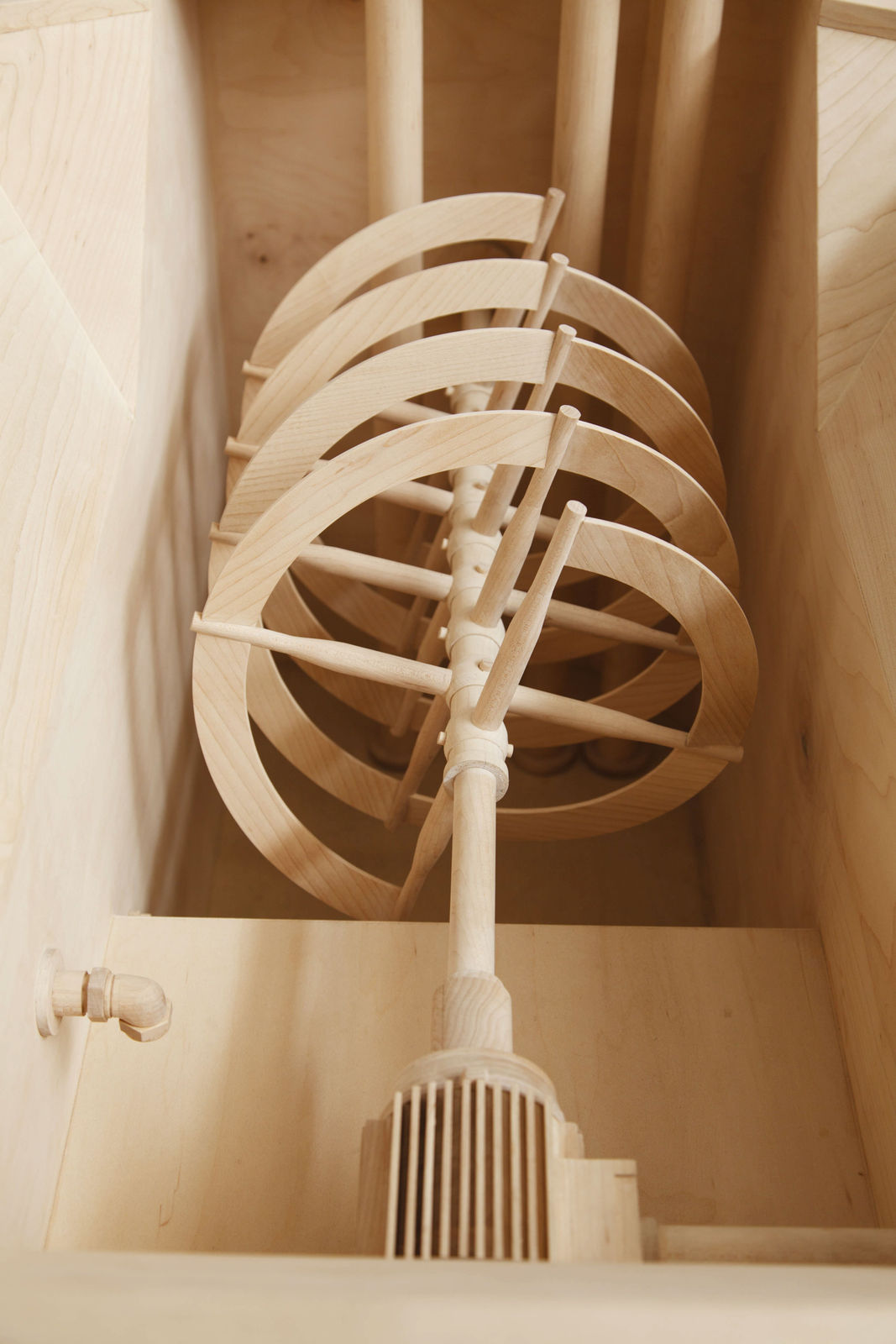 Roxy Paine, Machine of Indeterminacy, 2014