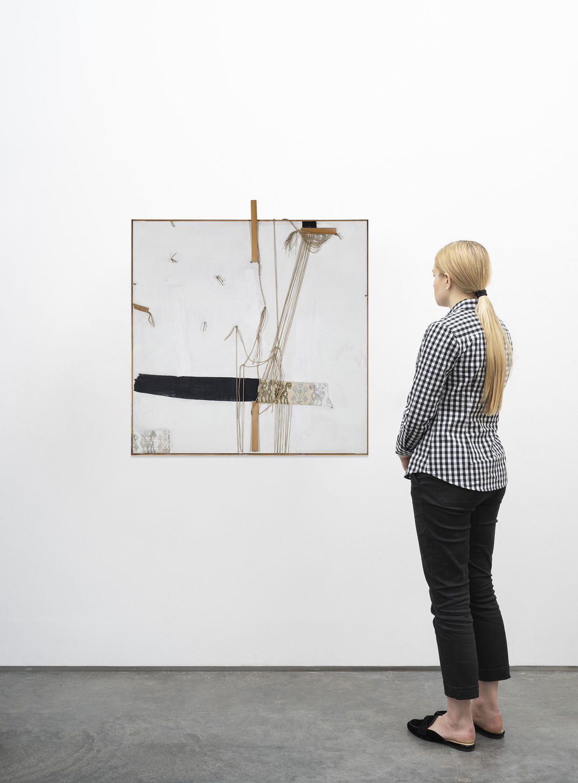 Maria Lai, Sewing canvas, 1970