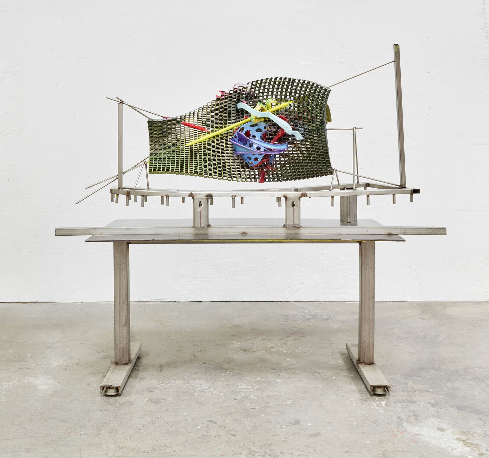 Frank Stella, Over the Waves, 2016