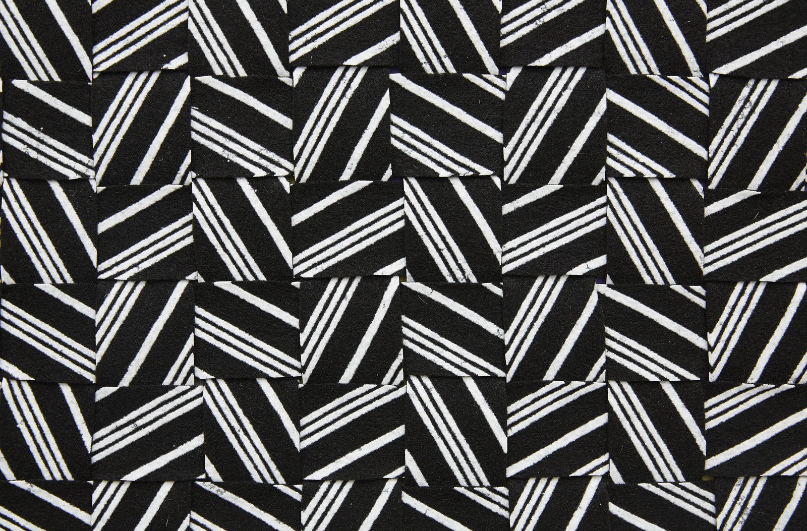 Julia Dault, SkyTrax, 2014