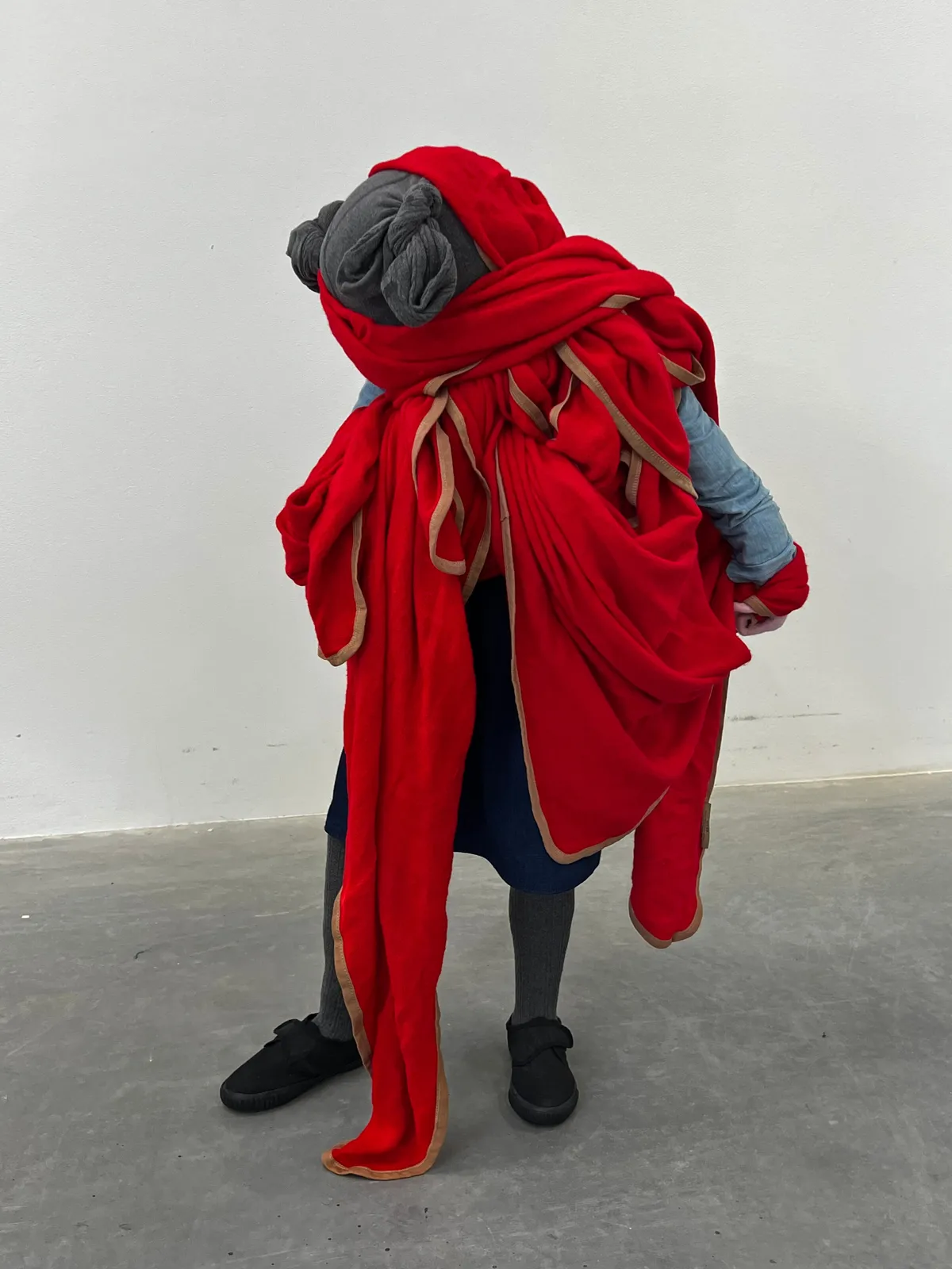 Laura Ford, Red Mist, 2022