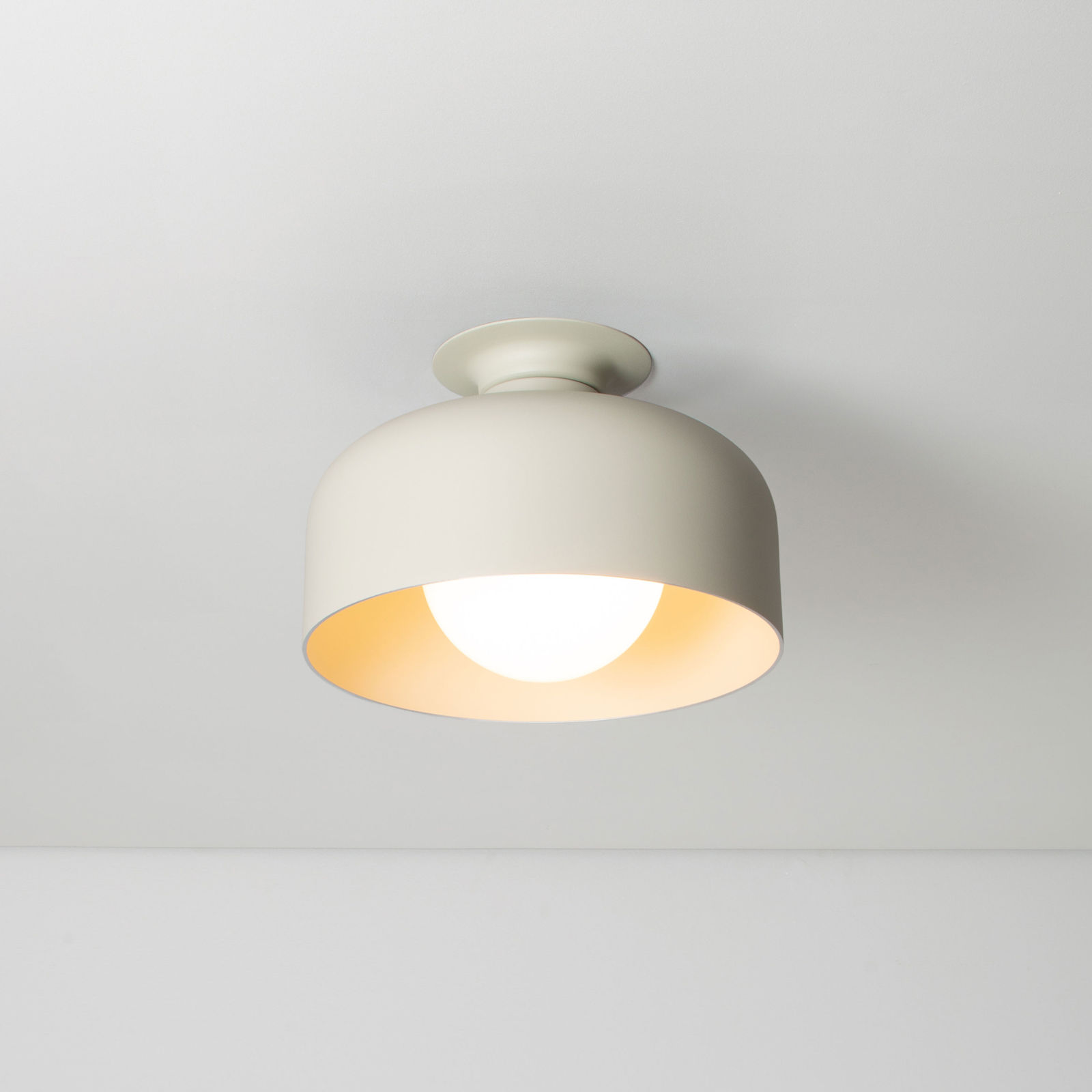 A-N-D, Spotlight Volumes Ceiling/Wall A