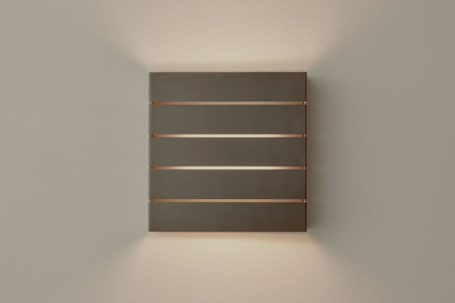 Volker Haug Studio, Superstrada Wall Lamp