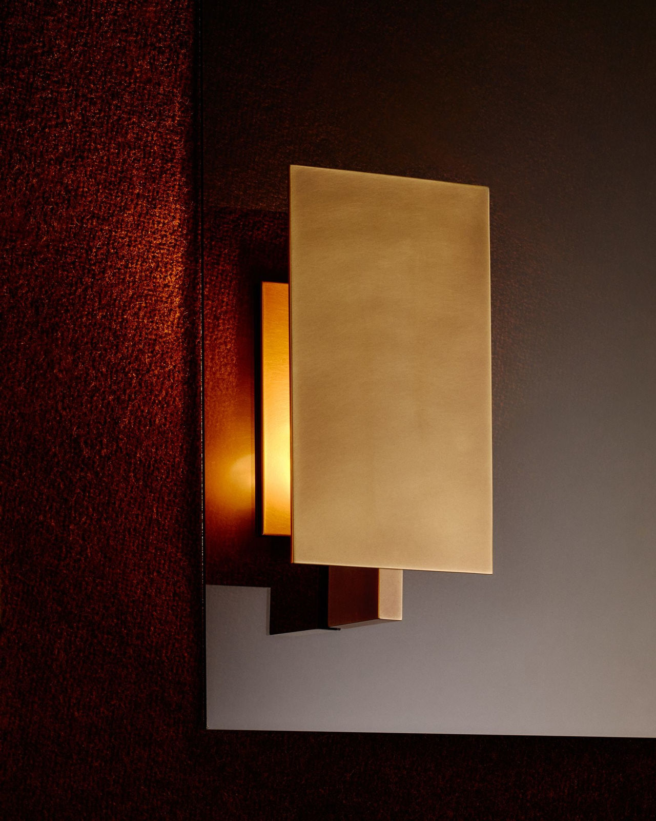 Volker Haug Studio, Plane Lamp