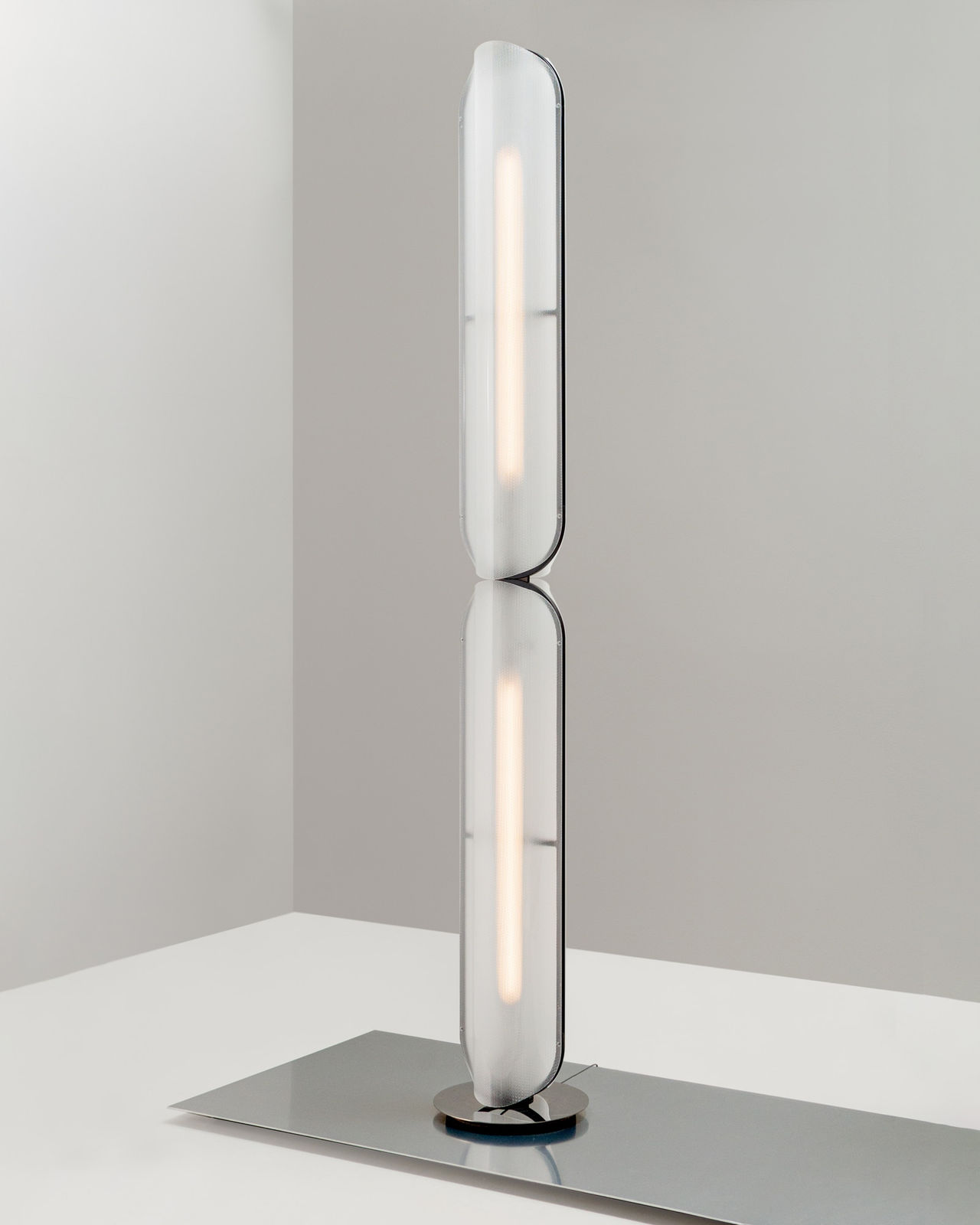 A-N-D, Vale 2 Floor Lamp