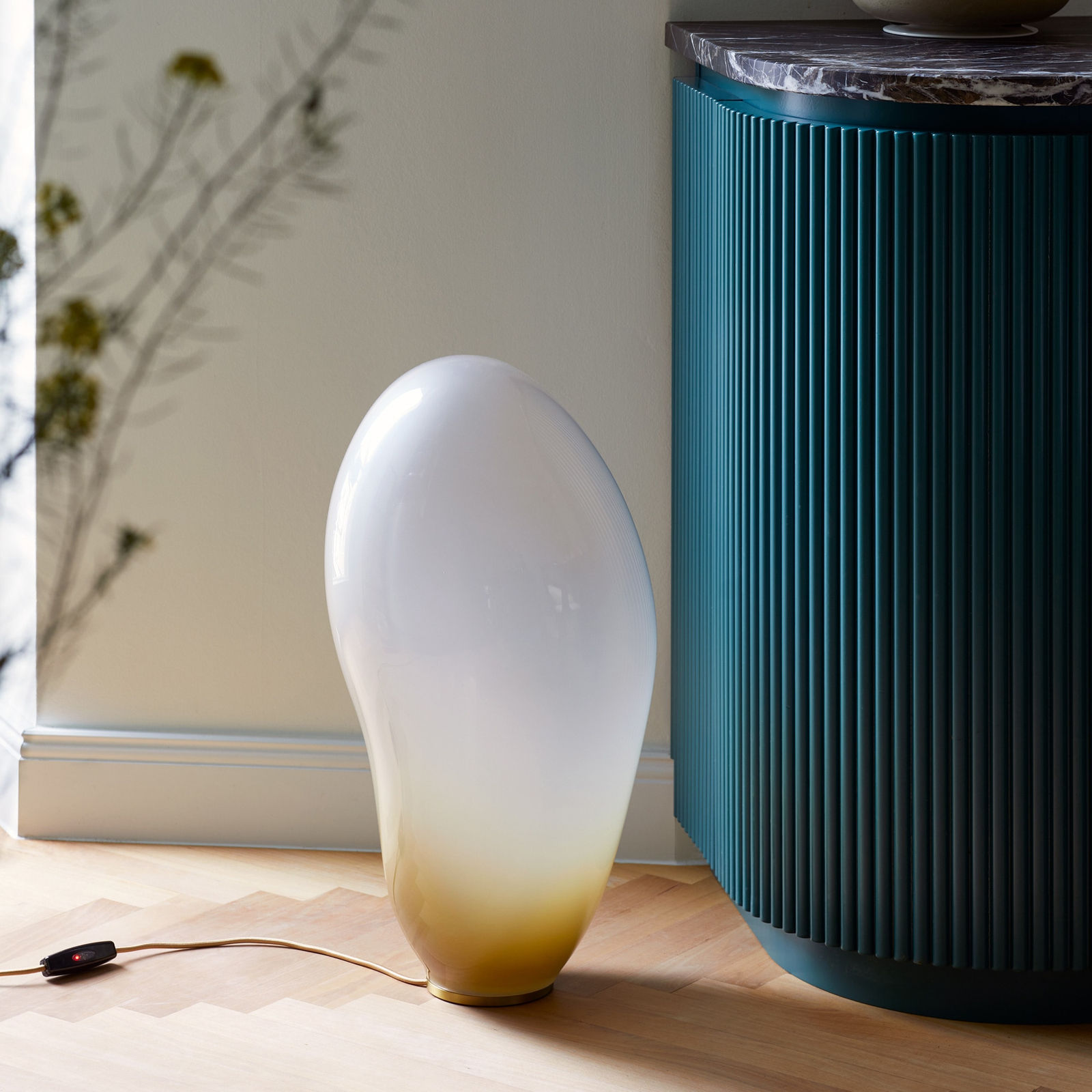 Eloa Unique Lights, Dschubba Floor Lamp